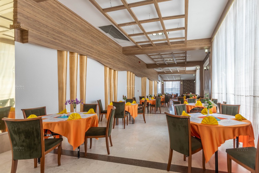 رستوران هتل خورشید تابان مشهد